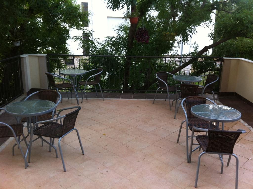 Guesthouse Liska Мостар Екстериор снимка