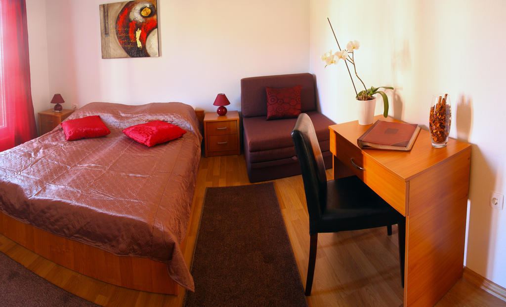 Guesthouse Liska Мостар Стая снимка